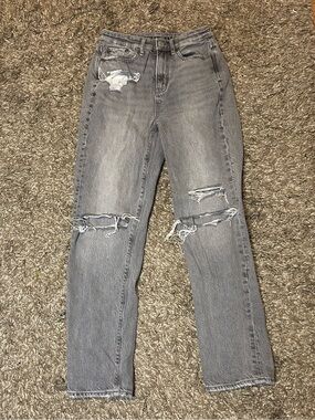 Light Grey Distressed Jeans